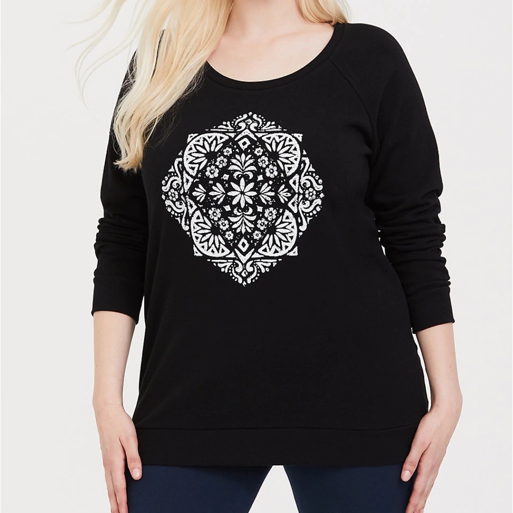 Torrid 2X Sweatshirt Top Tunic Black/White Mandala